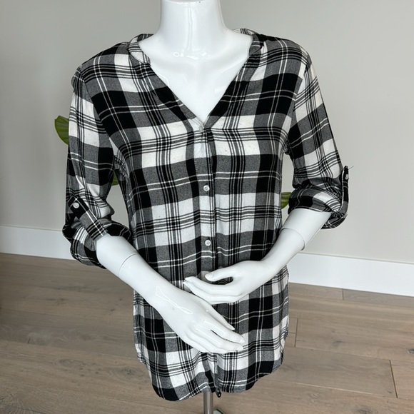 Kenneth Cole ladies top - Picture 5 of 9